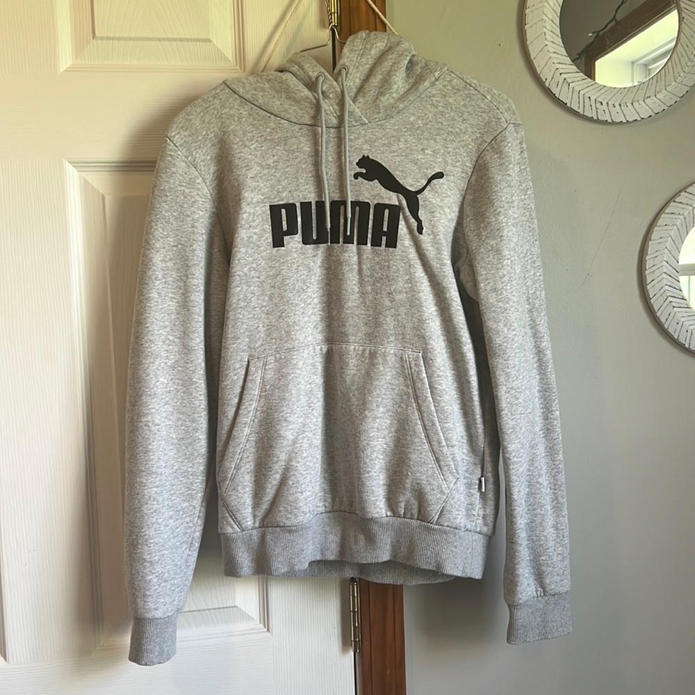 Womens puma sweatshirt